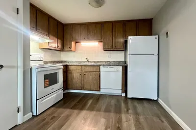 14 Old Colony Ln #9