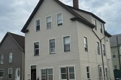 289 Dartmouth Street #1 1
