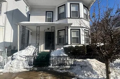 84 Alexander Steet St 1