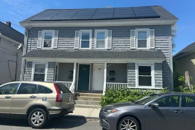 212 Farnham St #1