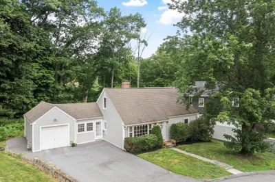 14 Meadow Ln 1