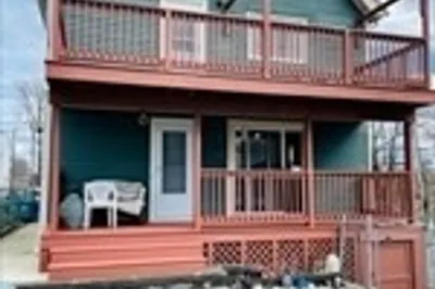 7 Winthrop PlAce #A