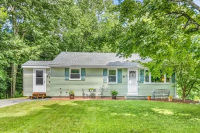 8 Birchwood Rd 1