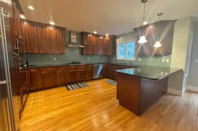 44 Rockridge Rd