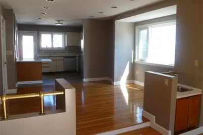 9 Rollins Ct #1 1