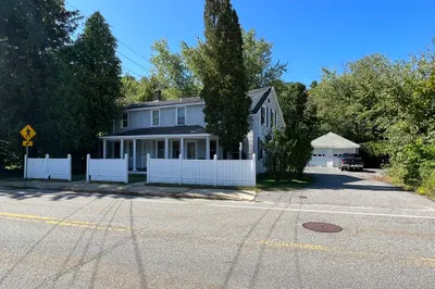 16 Main St 1
