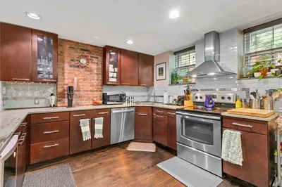 11 Medford St #1
