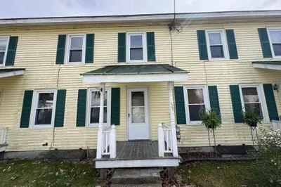 59 Carson Ave #59 1