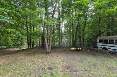 425 Main St 1