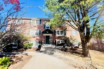 85 Ridgewood Dr #18 1