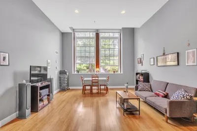 76 Elm St #106