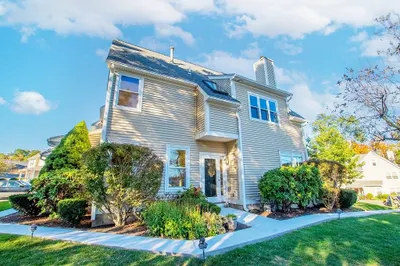 68 Hammond Place #68 1