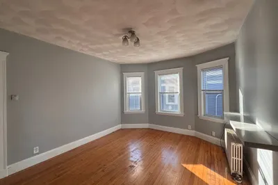 9 Greylock Rd #2 1