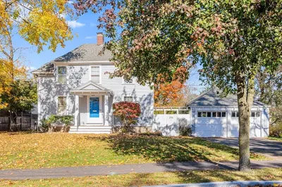 345 Harris Ave