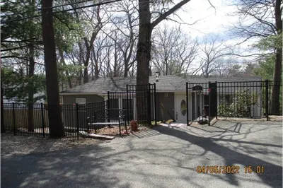 15 Hilldale Ave 1