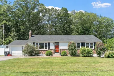 5 Dartmouth Dr