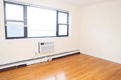 1027 Commonwealth Ave #21