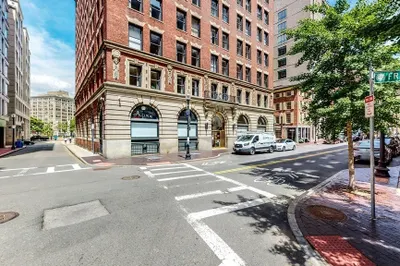 88 Broad St #5th 1