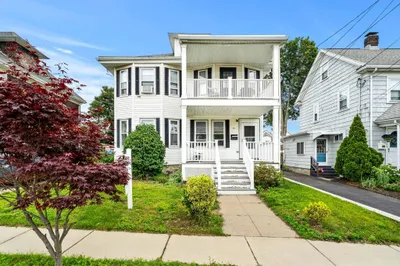 26 Enfield Rd