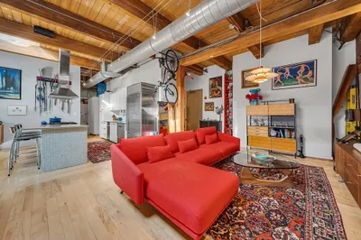 21 Wormwood St #620 1