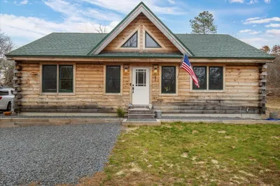 26 Collins Ln 1