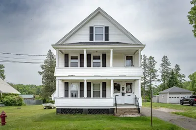16 Miller St