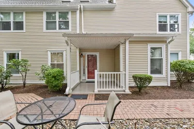 89 Hammond Place #89 1