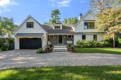 643 Boston Post Rd 1