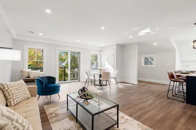 424 Newtonville Ave ##3