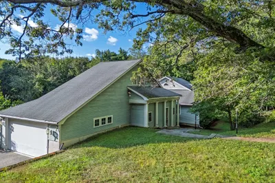 426 Conant Rd 1