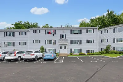 5455 N Main St #11A 1
