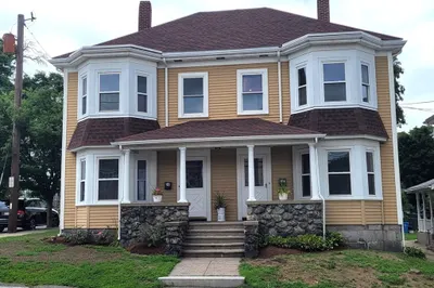 27-29 Highland St 1