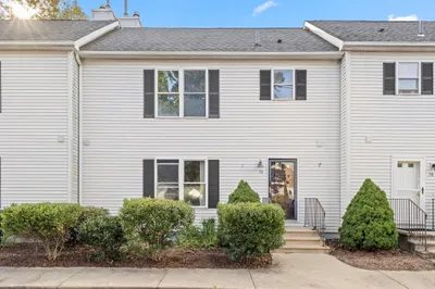 76 Case Ave #76 1