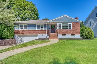 794 Lynn Fells Pkwy 1