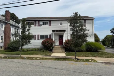 52 Carver Rd E Rd #1 1