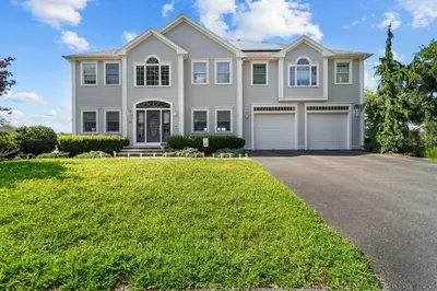 53 Cliff Dr 1
