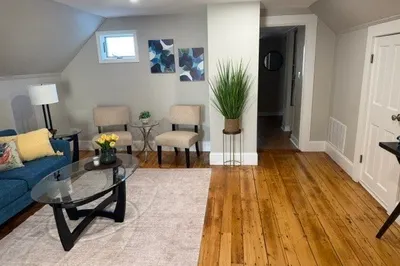 17 Buckingham Street #3