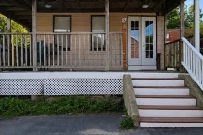 35 Clyde St 1