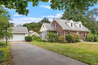 33 Nagog Hill Road 1