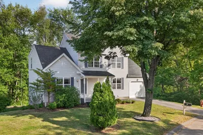 30 Bucklin Rd