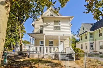 293 Eastern Ave