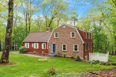 8 Footpath Rd 1