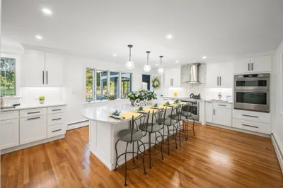 11 Lawndale Rd 1