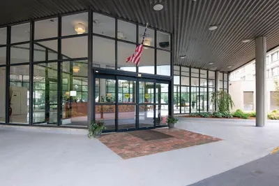 250 Hammond Pond Parkway #503S 1