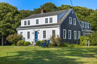 77 Pleasant Road 1