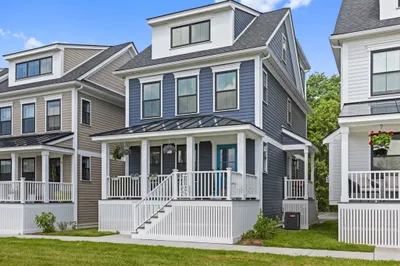 8 Colby Farm Lane #F