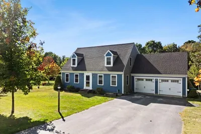 533 Old Barnstable Rd 1