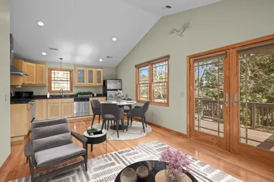 99 Terrace Ave 1