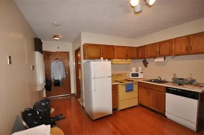 59 Salem Street #3R 1