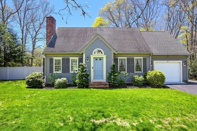27 Dogwood Dr 1